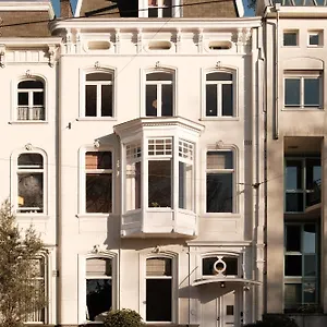 Parklane Hotel