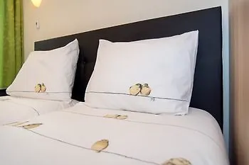 Midtown Hotel Triple Room Amsterdam 3*,